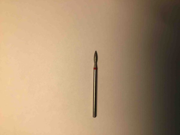 Punta Fiamma dolce Blu 50mm Magnetic Nail Design su sfondo neutro